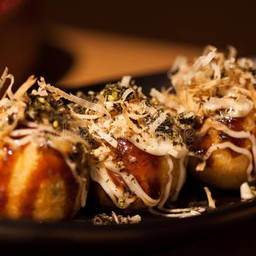 Takoyaki/ขนมครกญี่ปุ่น