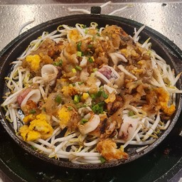 ออส่วนทะเลหอยนางรมกุ้งหมึก