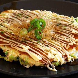 Okonomi yaki/พิชซ่าญี่ปุ่น