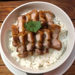 อ.อ่าง หมูกรอบ เกาเหลา