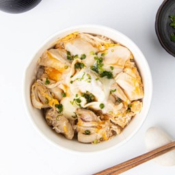 ข้าวหน้าไก่สไตล์ญี่ปุ่น