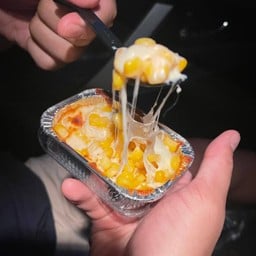 ข้าวโพดอบชีสลาวาเล็ก