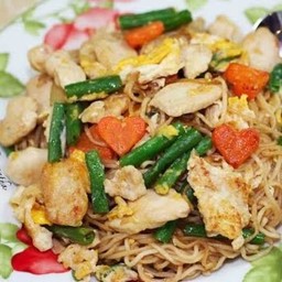 Fried instant noodles