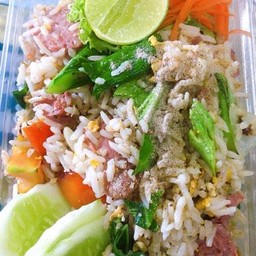 ข้าวผัดแหนม