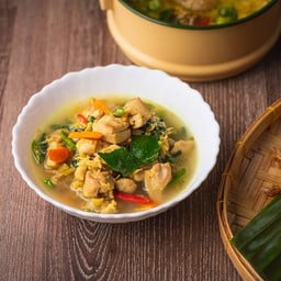 ไก่ใต้น้ำขมิ้นสด