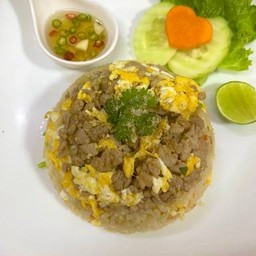 ข้าวผัด หมู