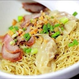 ชะเอม บะหมี่ไข่เยาวราช&ก๋วยเตี๋ยวต้มยำเย็นตาโฟรสจัด สาขาตลาดชุมพลพาณิชย์