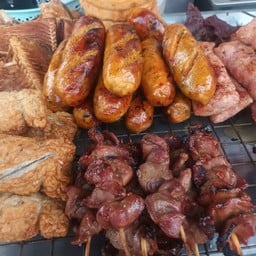 สามหนูหมูปิ้ง