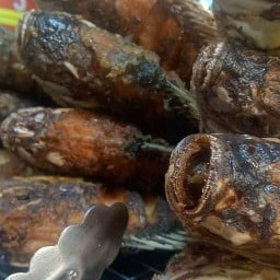 ปลาทอดน้ำจิ้มซีฟู้ด ปลาทอดกรอบน้ำจิ้มซีฟู้ด