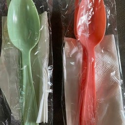 ช้อนส้อมพลาสติกสีพลาสเทล