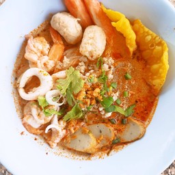 ก๋วยเตี๋ยวต้มยำทะเล