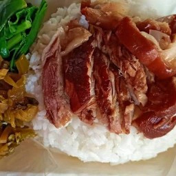 ข้าวขาหมูหน้าวัด(เพชรเกษมเก่า)