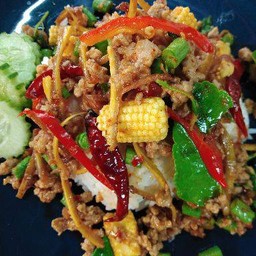ข้าวราดแกงป่าหมูสับ