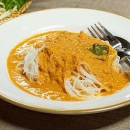 ขนมจีนแม่กาหลง