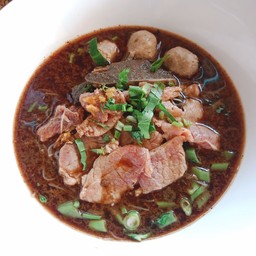 ก๋วยเตี๋ยวเรือ เนื้อสด