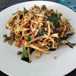 ผัดหน่อไม้เปรี้ยว👉กับข้าว