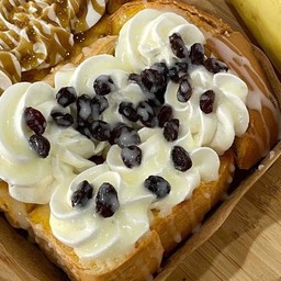 ปังวิป ลูกเกด