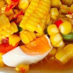 ตำข้าวโพดไข่เค็ม
