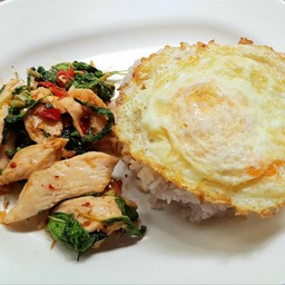 ข้าว กะเพราไก่