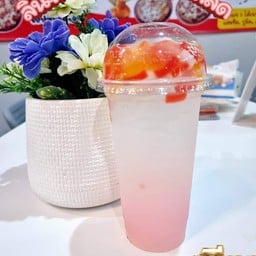 ลิ้นจี่โซดา(ไม่มีฟรุ๊ตสลัดนะคะ)