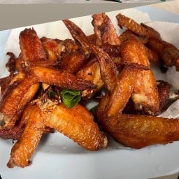 ลาบเมืองศรีเเซ่บซ่าๆ  ไก่ทอดเกลือ ก้อย ลาบ ส้มตำ
