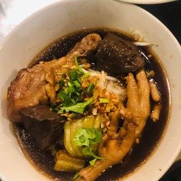 เหลา ไก่ตุ๋น