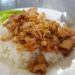 เจ๊ตุ๊กส้มตำ อาหารตามสั่งเทพพานิช