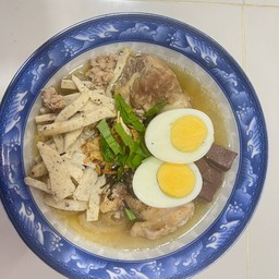 ก๋วยจั๊บณวน พิเศษ