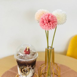 โกโก้สตรอเบอร์รี่นมสด เย็น