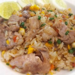 ข้าวผัด (หมู,ไก่)