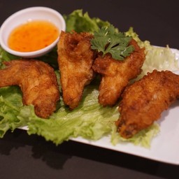 ปีกไก่ทอดน้ำปลา