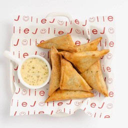 ซาโมซ่าผักโขม