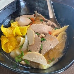 ก๋วยเตี๋ยวหมูโบราณ by PP