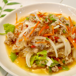 DL ยำวุ้นเส้นหมูสับ