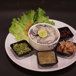 หอยนางรมทรงเครื่อง