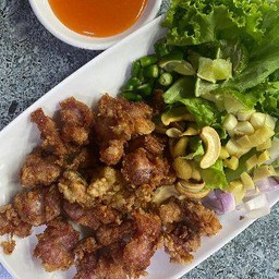แหนมซี่โครงทอด