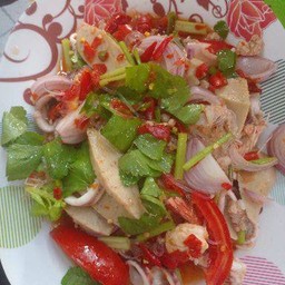 ยำวุ้นเส้นรวมทะเล