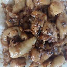 ทมู กระเทียมพริกไทย