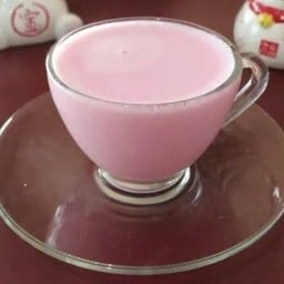 นมชมพูร้อน