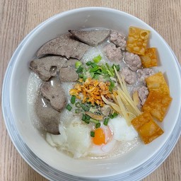 โจ๊กหมู&ต้มเลือดหมู&ไข่กระทะ  By นายยิ้ม