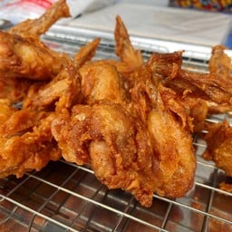 ไก่ทอดหาดใหญ่ by เเม่ปลา