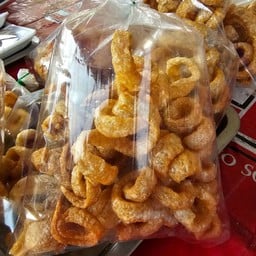 Pork Cracklings Without Fat