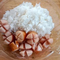 ข้าวไส้กรอกดอกไม้