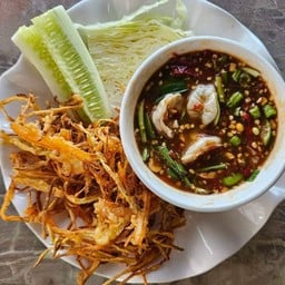 ส้มตำทอด (ปลาร้า)