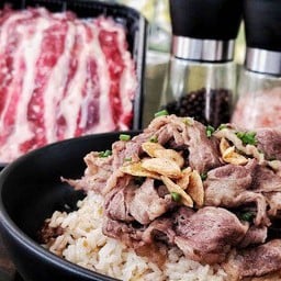 ข้าวผัดเสือร้องไห้