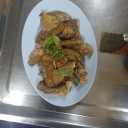 ลุงเสริฐจิ้มจุ่มลาบชัยภูมิ