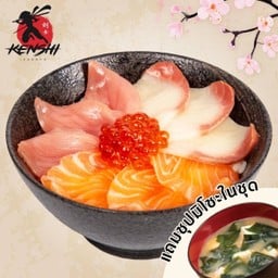 ปลาสามอย่างด้ง(3 types of fish don)