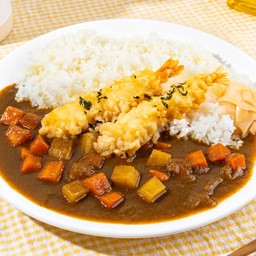 ข้าวแกงกะหรี่กุ้งเทมปุระฟรีซุปมิโซะ กับกิมจิ 1ออน