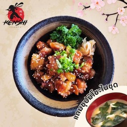 ข้าวหน้าเนื้อยากินิกุ(Beef yakiniku don)