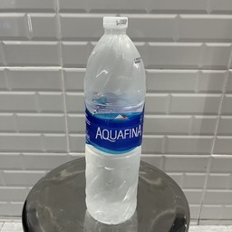 น้ำเปล่า (ขวดใหญ่)